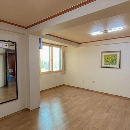 Samcheongdong Korea Guesthouse Seoul Exterior photo